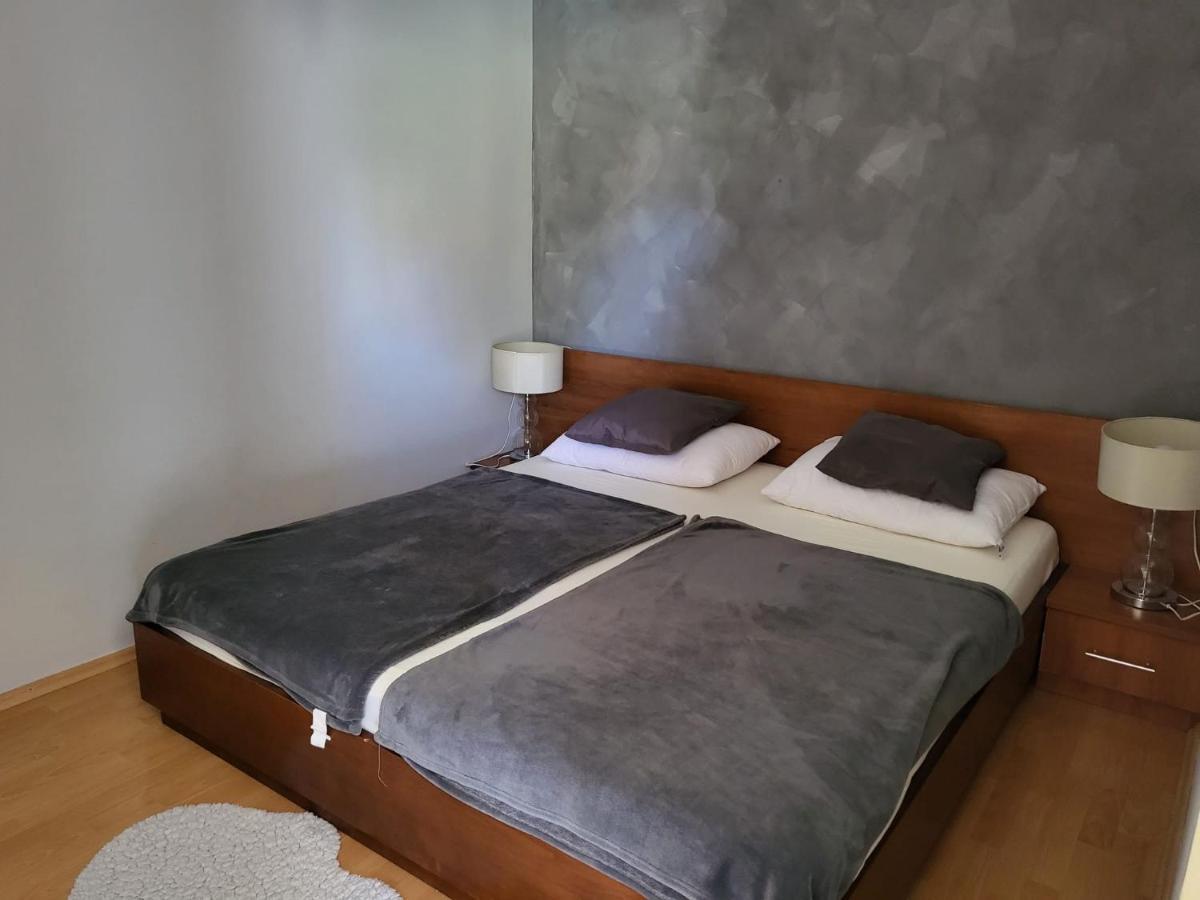 Grgic * Nijvice